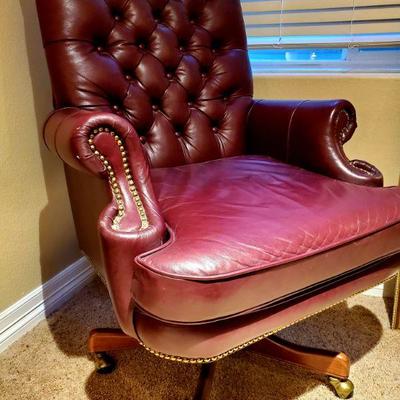 Vintage leather exec chair
