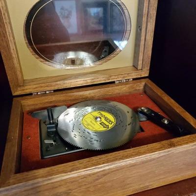 Thorens music box