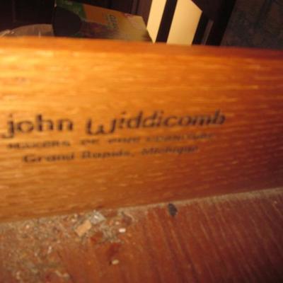 Mid-Century Modern John Widdicomb Dresser