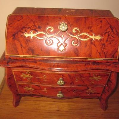 Jewelry Chests 
