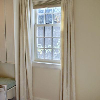 One of 4 sets of drapes