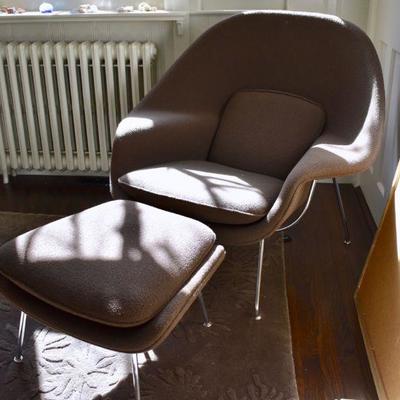 Eero Saarinen womb chair with matching ottoman