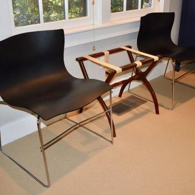 Pair of Knoll chairs