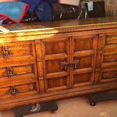 SM3017: office furniture credenza Local Pickup  https://www.ebay.com/itm/123963576674