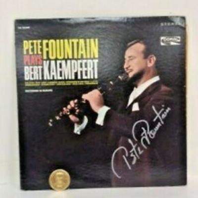 WY3010: PETE FOUNTAIN PLAYS BERT KAEMPFERT LP SIGNED WITH DOUBLOON  https://www.ebay.com/itm/123952007902