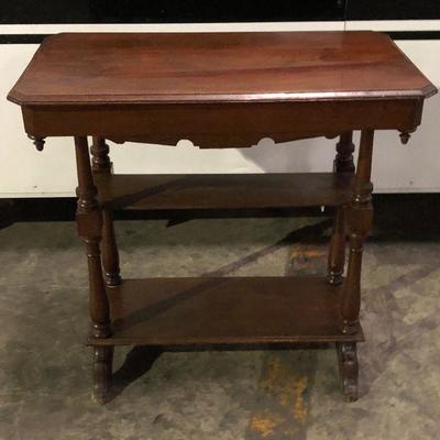 SL3006: Small Early American Style Table Local Pickup  https://www.ebay.com/itm/123960482916 