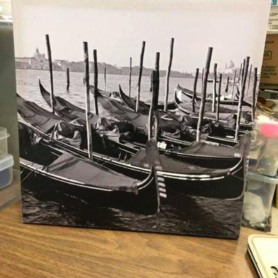 SP1577 Black and white Gilcee Italy #1 Local Pickup $10  - Only available offline at office