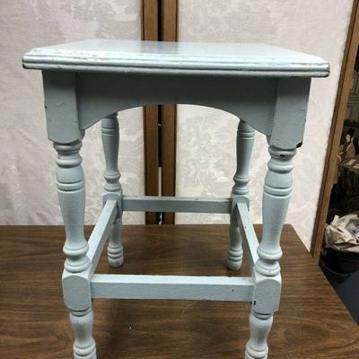 SL3030: Destressed Small Light Blue Table Local Pickup  https://www.ebay.com/itm/123993147735