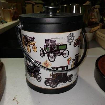 Ice Bucket with Vintage Cars Exterior
