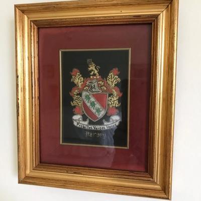 Harvey family crest $30