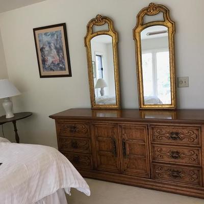 Drexel dresser with 2 mirrors $495
76 X 20 X 34