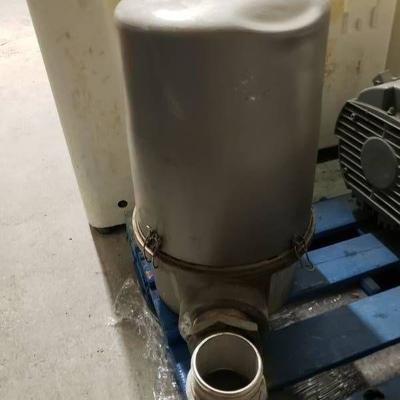 Large Vacuum Canister with Filter