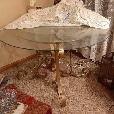 Glasstop end table