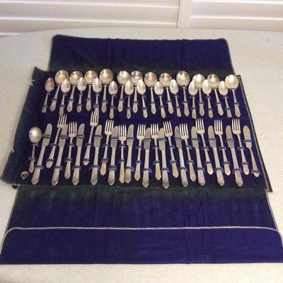 MME039 Wm Rogers A-1 Plus Silver Plated Flatware Set