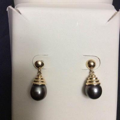 MME029  14KT Tahitian Pearl Earrings 