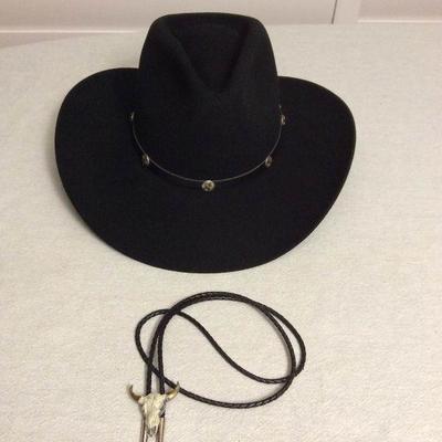MME064 Black Stetson Hat & Siskiyou Buckle Co. Inc. Bull Skull Bolo Tie