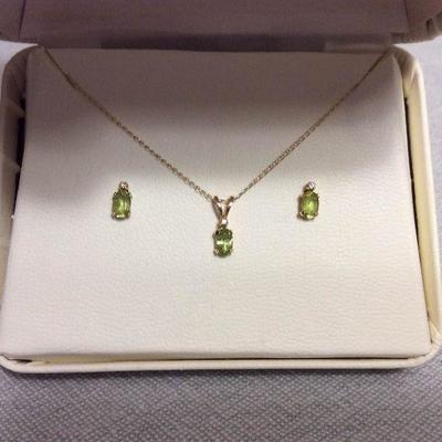MME048  14KT Light Green Gemstone & Diamond Pendant With Chain and Matching Earrings 