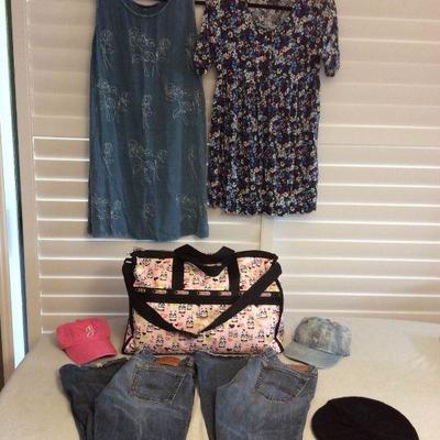 MME041 LeSportsac Travel Bag, Lucky Brand Jeans and More! 