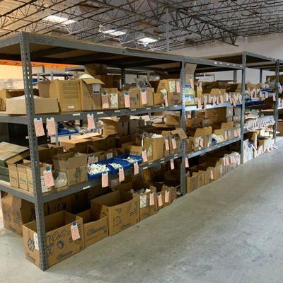 3000: 5 Shelving Units with 3 Shelves each
3 Shelving units are 4 foot by 8 foot by 8 foot tall 2 Shelving units are 4 foot by 8 foot by...