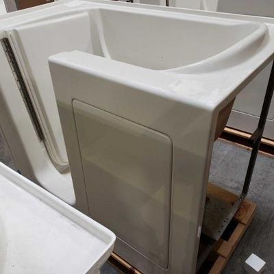 518: 7 Therapy Tubs, Various Models and Sizes
Models: 2660BL 37