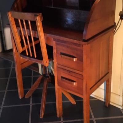 Childs Roll Top Desk with HARD TO FIND Matching Chair