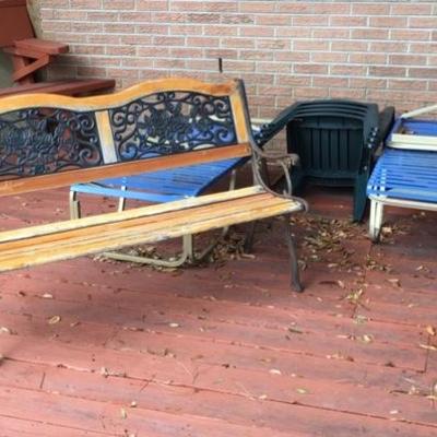 Charleston Bench
