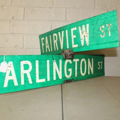 FAIRVIEW / ARLINGTON METAL STREET SIGN