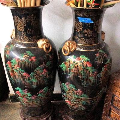 MCC039 Beautiful Vases - Take One or Both 
