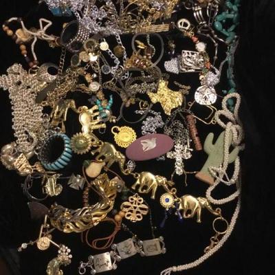 Unsorted Jewelry Explosion