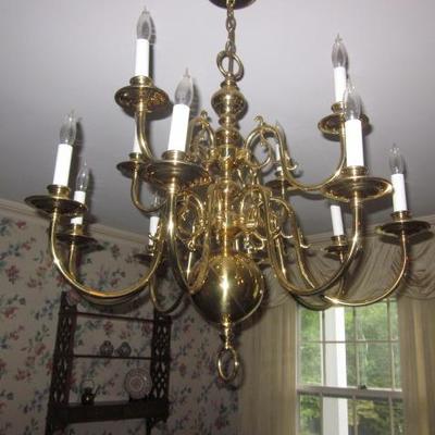 Stunning Vintage Chandeliers & Light Fixtures and Lamps

 
