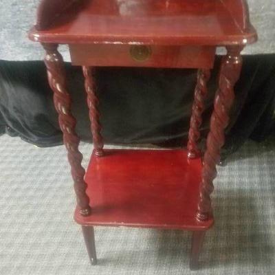 VINTAGE SPIRAL LEG END TABLE WITH DRAWER
