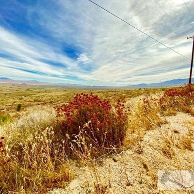 LOT 100: Photo 1 of 10
Beautiful Lot 2.37 acres
2.37 acres located in Apple Valley. This lot is at the base of the San Bernardino...