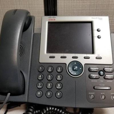 (11) Cisco IP Phone 7945