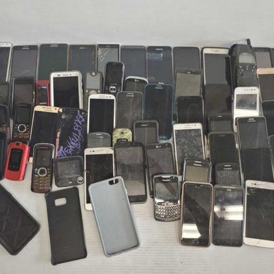 5533: Approx 55 Cell Phones and Phone Cases
Approx 55 Cell Phones and Phone Cases. Including iPhones Samsung Blackberrys and more!...