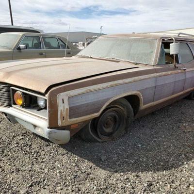 1970 Ford country squire
VIN: 0J75K152367

Currently on non op, California title in hand
DMV fees: $37 and $70 doc fees 