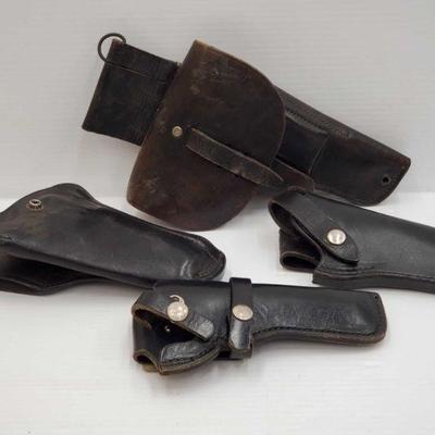 824: 4 Leather Gun Holsters
Brands from Bianchi, Bucheimer and Tex Shoemaker and Son Measures approx 7