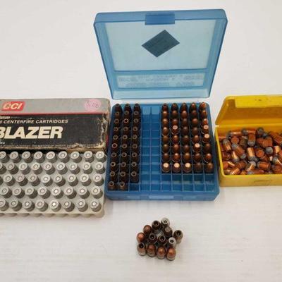 524: Mixed lot of 9mm and 380
Approx 119 rounds of 9mm and approx 14 rounds of 380 and approx 100 bullets of 9mm