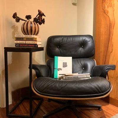 Eames Style Lounge Chair with Ottoman 