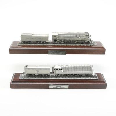 "Coast Daylight" And "Hiawatha" Scale Pewter Model Trains with Papers