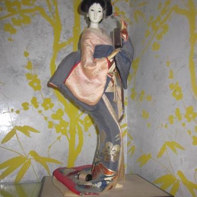 Asian Dolls 