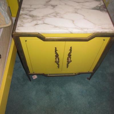 Fabulous MCM Bedroom Suite 