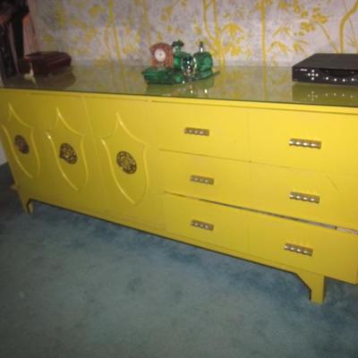 Fabulous MCM Bedroom Suite 