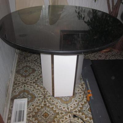 Retro Table Accents 