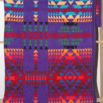 Beaver State Pendletonâ€™s Woolen Mills Vibrant Colors Geometric Design Blanket (54â€ x 74â€)