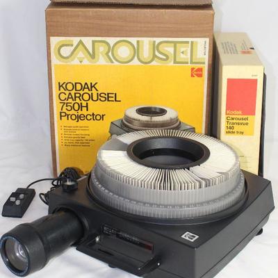 Kodak Carousel 750H Projector in Original Box Complete with Slide Tray