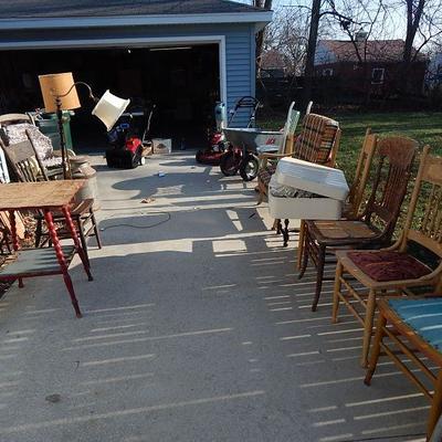 Estate sale photo