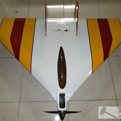 552:Electric RC Airplane, Approx 55