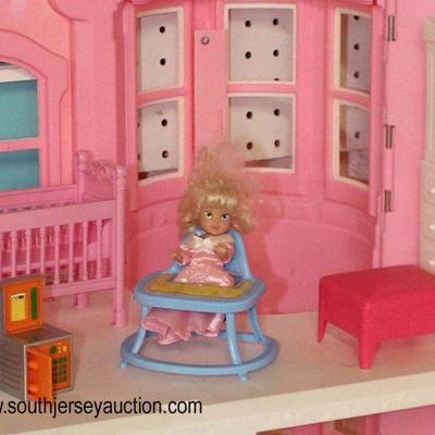  Childs Barbie Play House with Accessories and Barbieâ€™s

Auction Estimate $20-$50 â€“ Located Glassware 