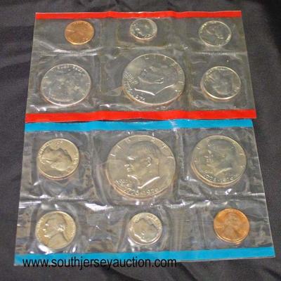  (2) U.S. Uncirculated 1776-1976 Bicentennial Mint Sets

Auction Estimate $10-$20 â€“ Located Glassware 