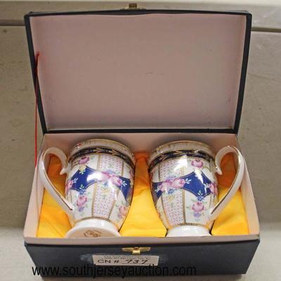  Hand Painted Porzellan Fabrik SMCS Tirschenrueth Bavaria Germany Cups in Box

Auction Estimate $20-$50 â€“ Located Glassware 